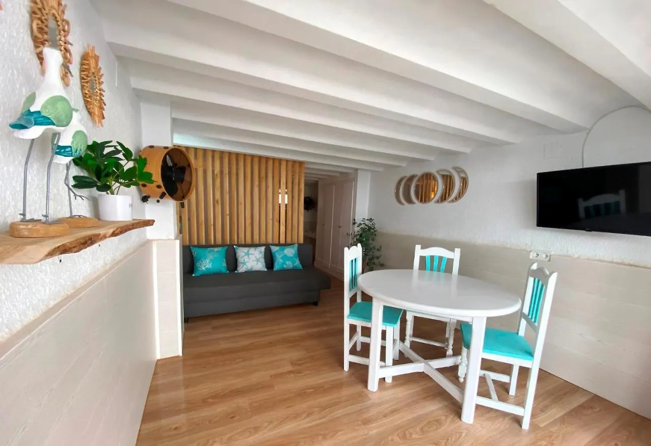 Apartamentos Corcega Palmyra サロウ