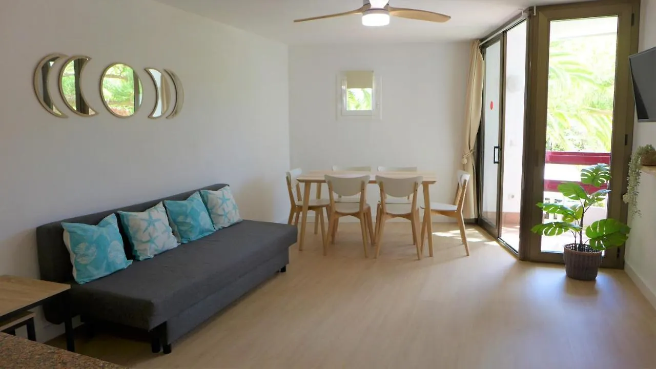 アパート Apartamentos Corcega Palmyra サロウ