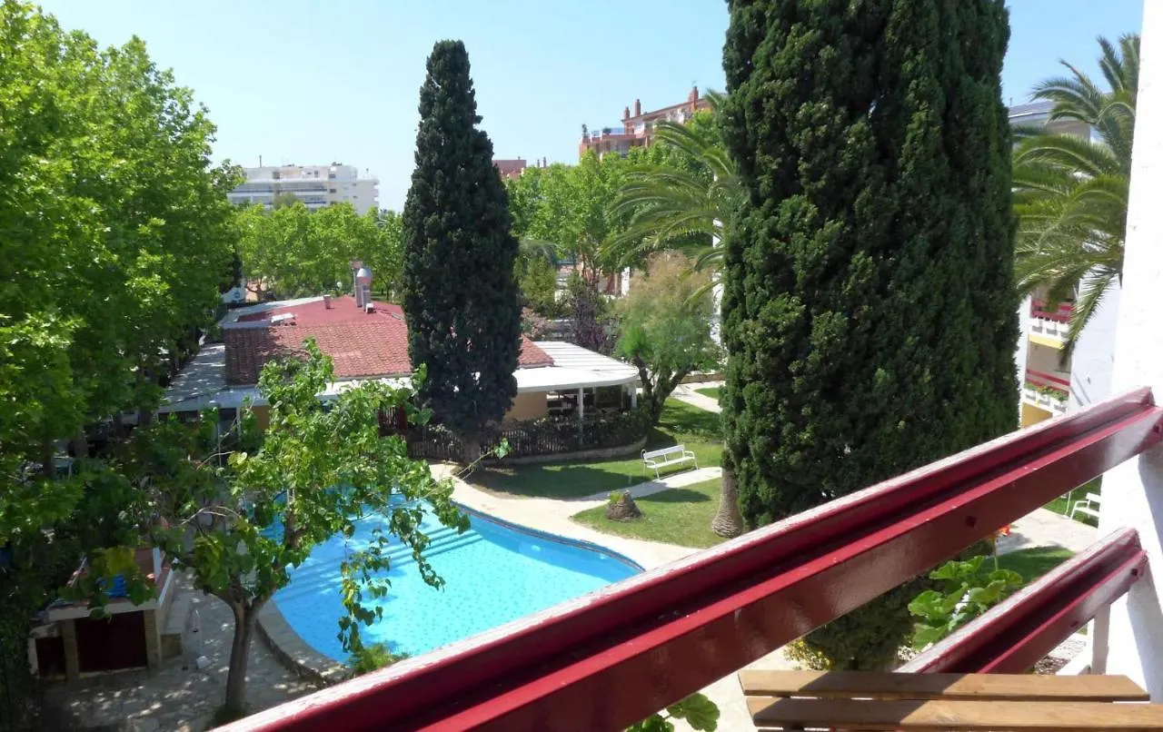 Apartamentos Corcega Palmyra Salou Apartment