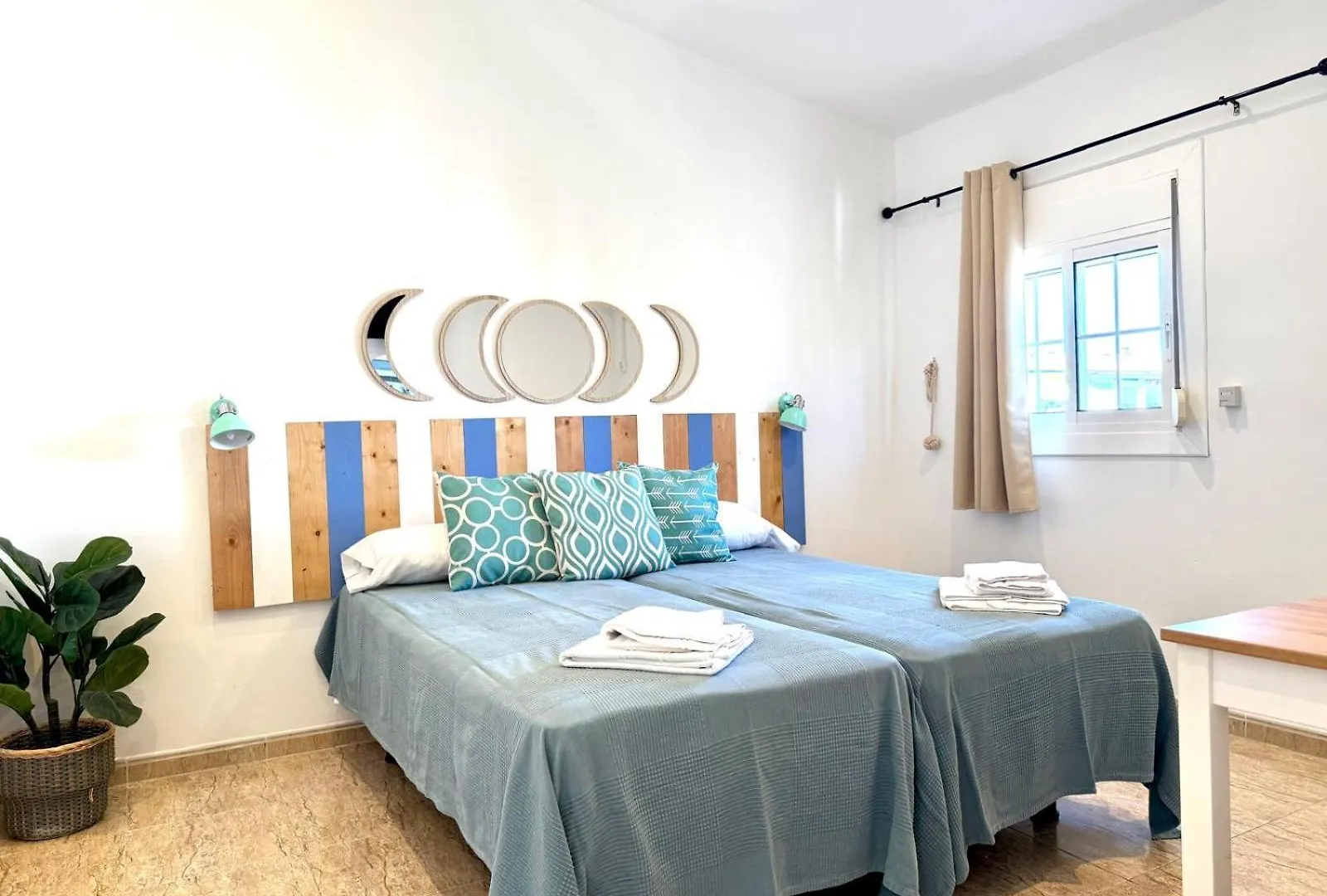 アパート Apartamentos Corcega Palmyra サロウ スペイン