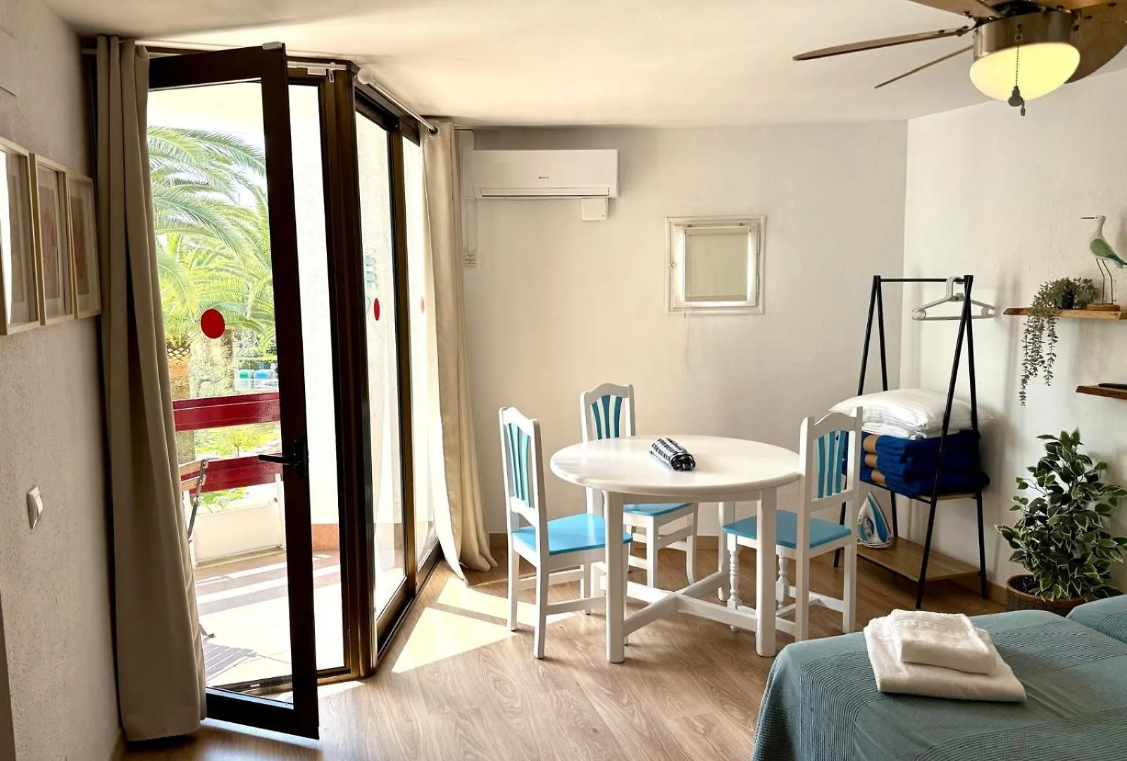 Apartamentos Corcega Palmyra サロウ スペイン