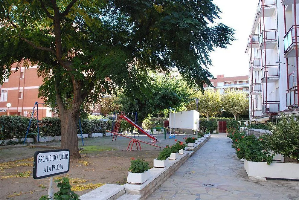 Apartamentos Corcega Palmyra Salou Apartment