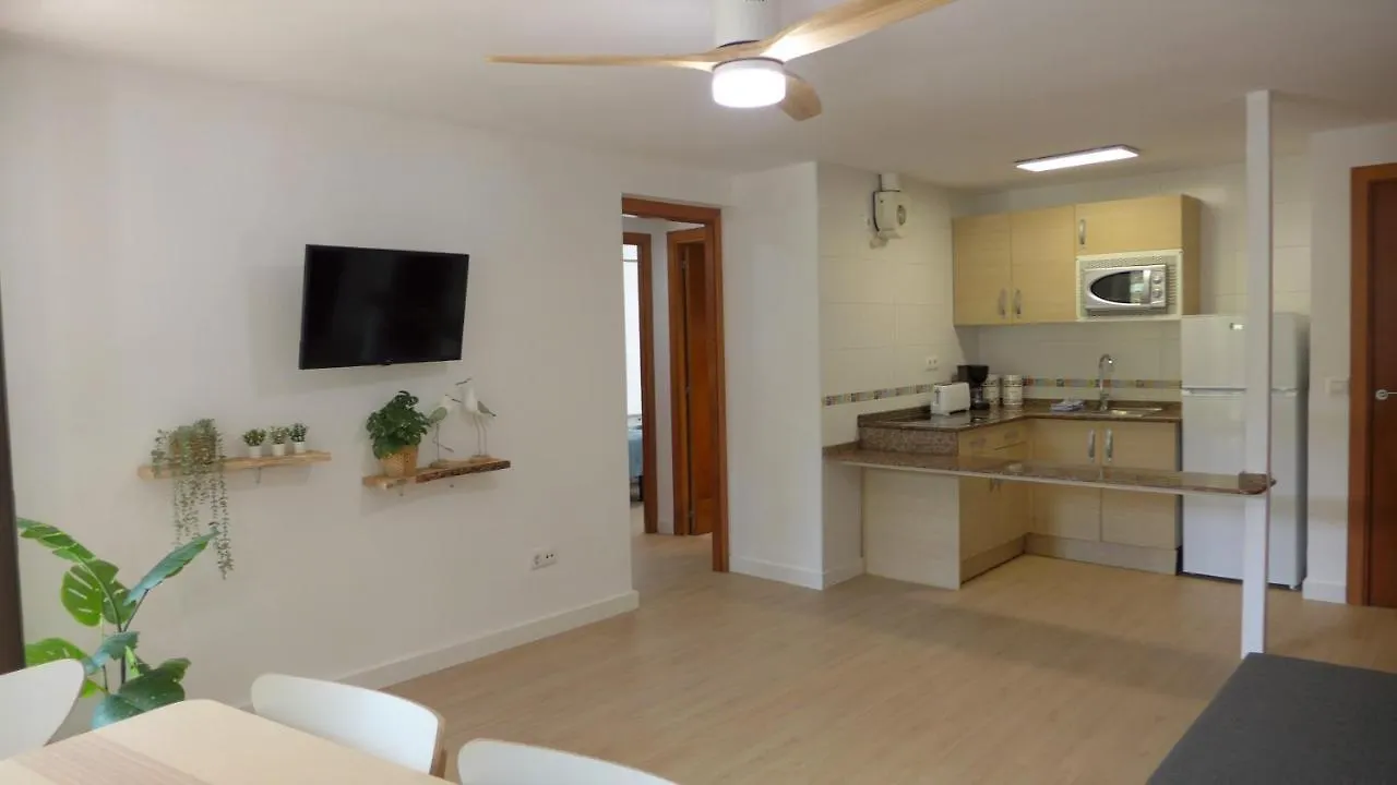 Apartamentos Corcega Palmyra Salou Apartment