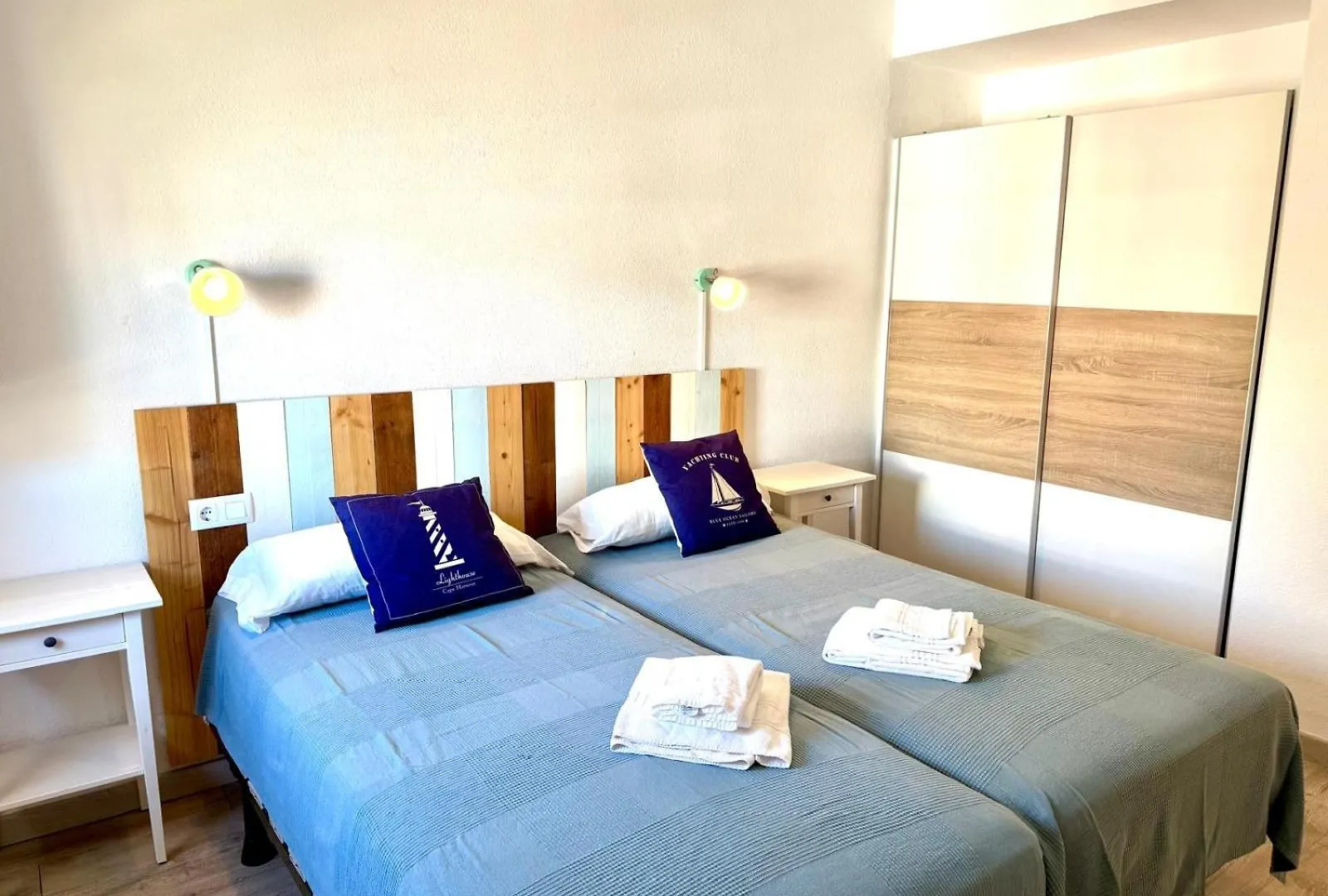 Apartment Apartamentos Corcega Palmyra Salou Spain