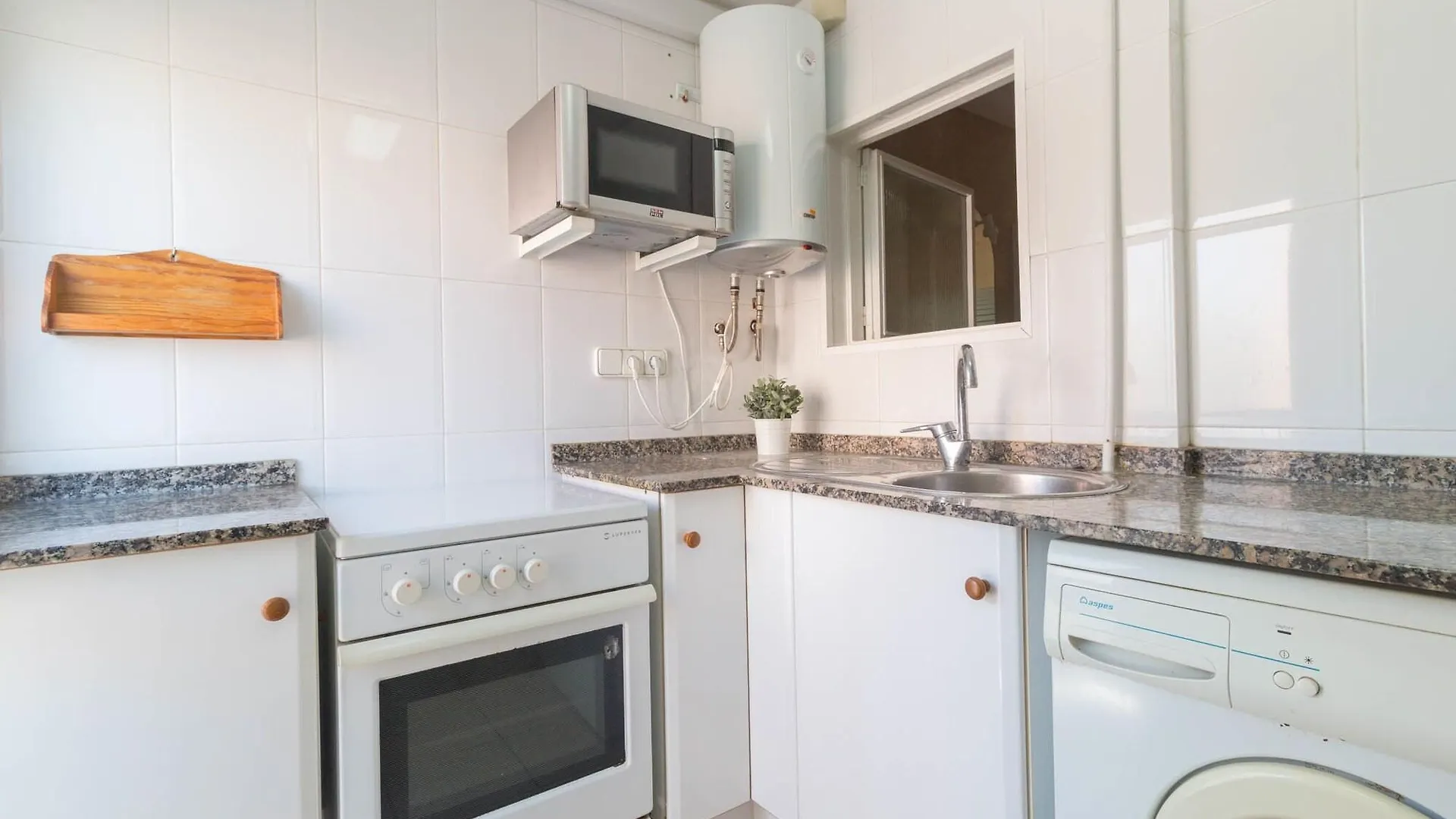 아파트 Apartamentos Corcega Palmyra 살루