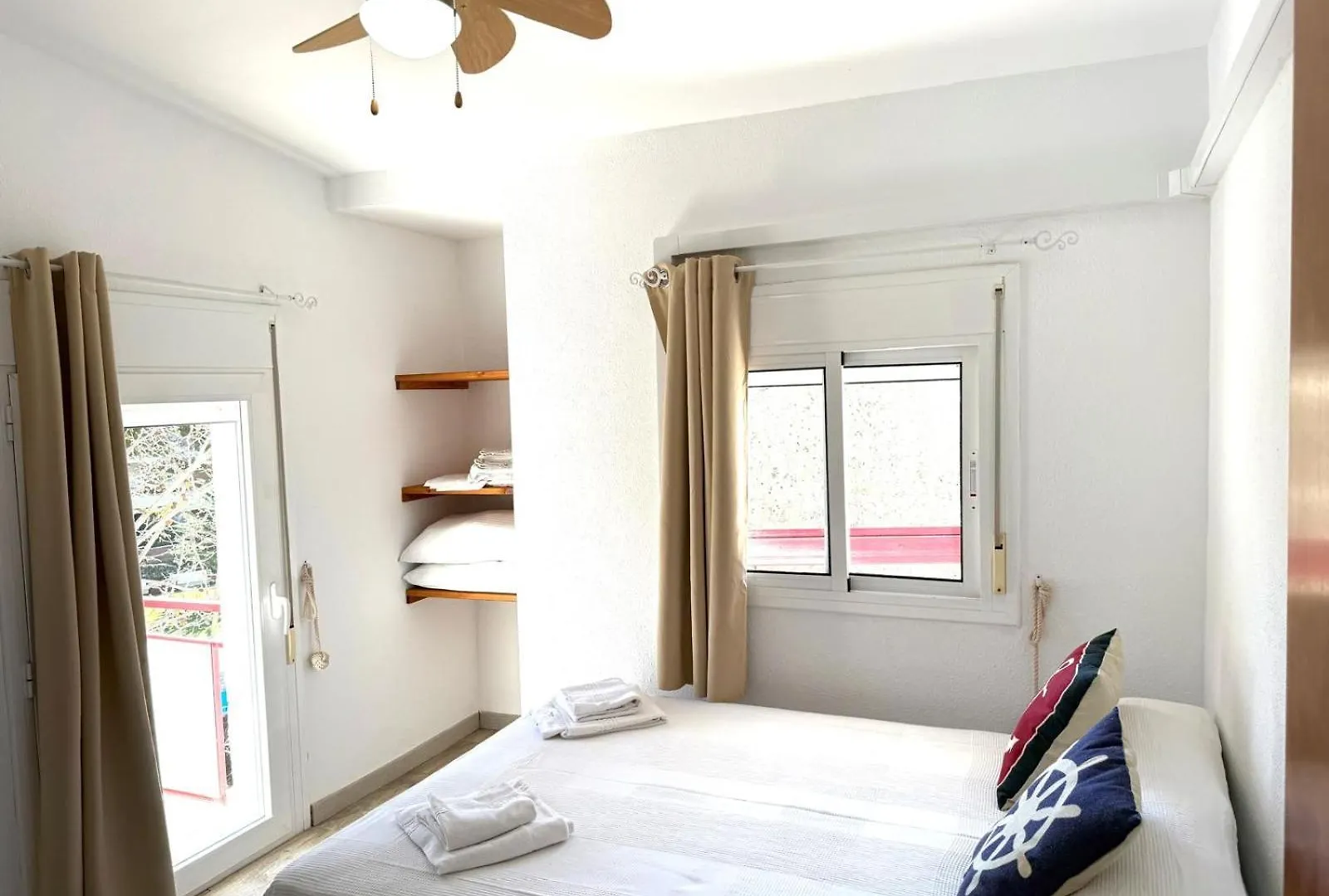 아파트 Apartamentos Corcega Palmyra 살루