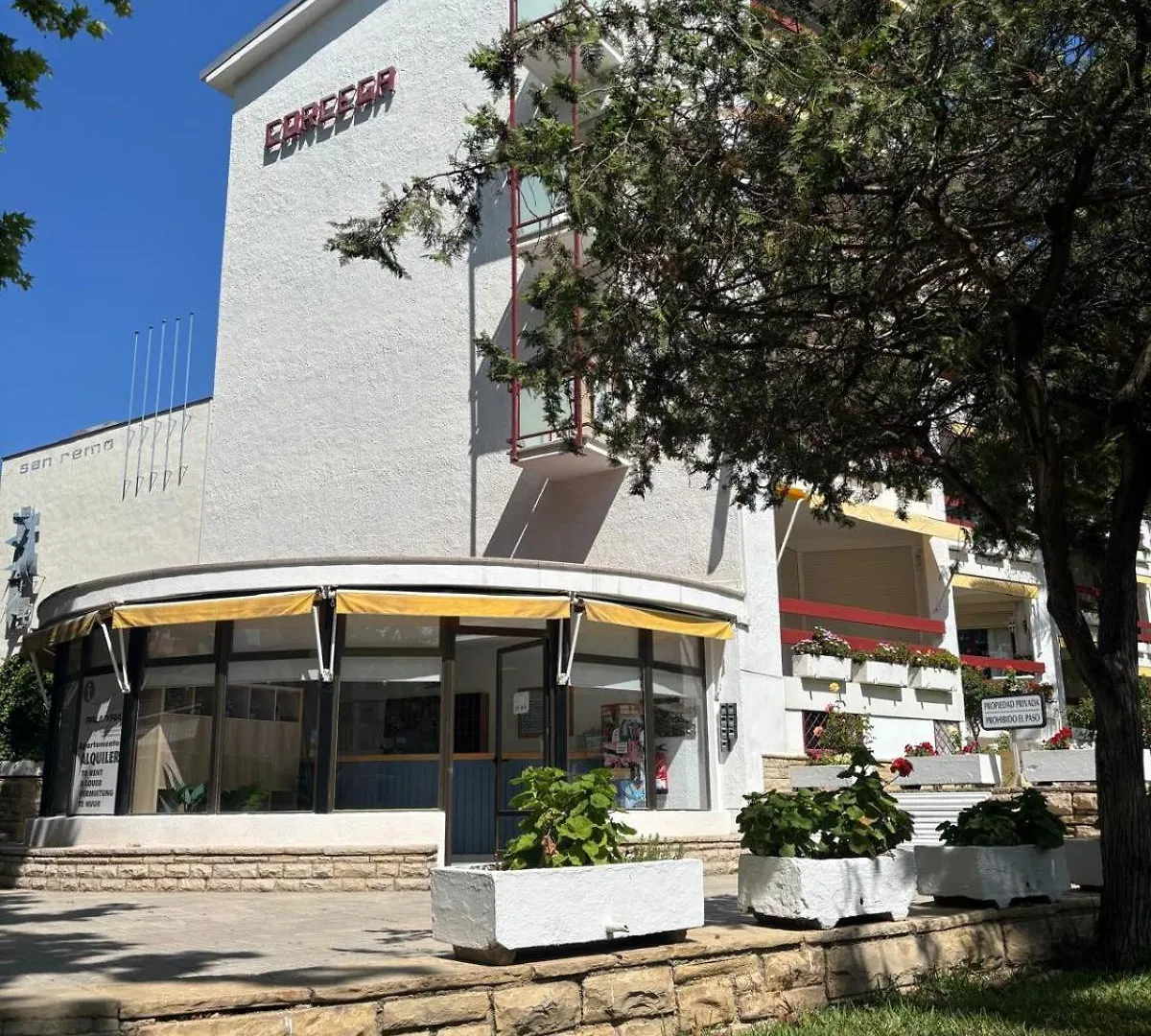 Apartamentos Corcega Palmyra 살루
